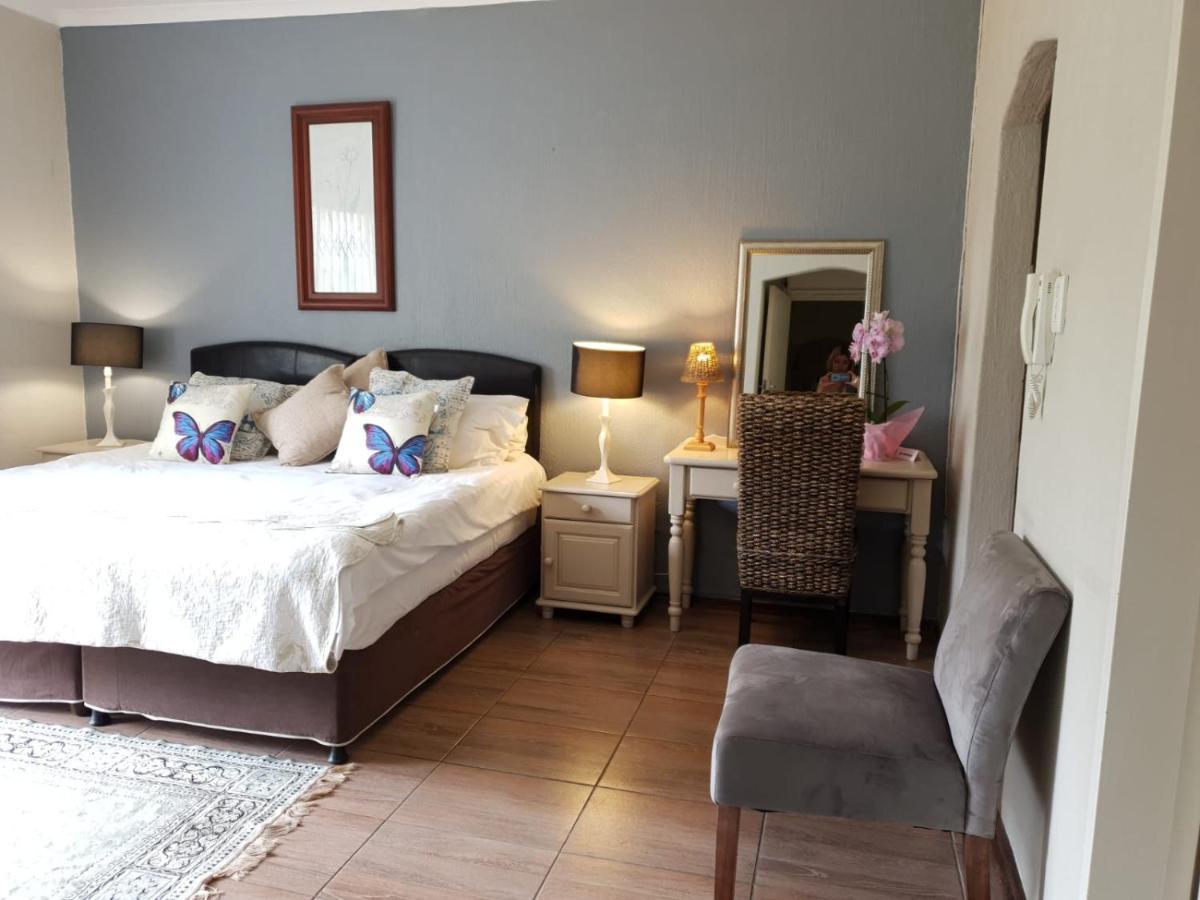 Matina Guest House Johannesbourg Extérieur photo
